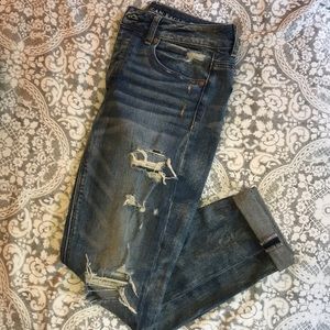 American Eagle Tomgirl Ripped Jeans